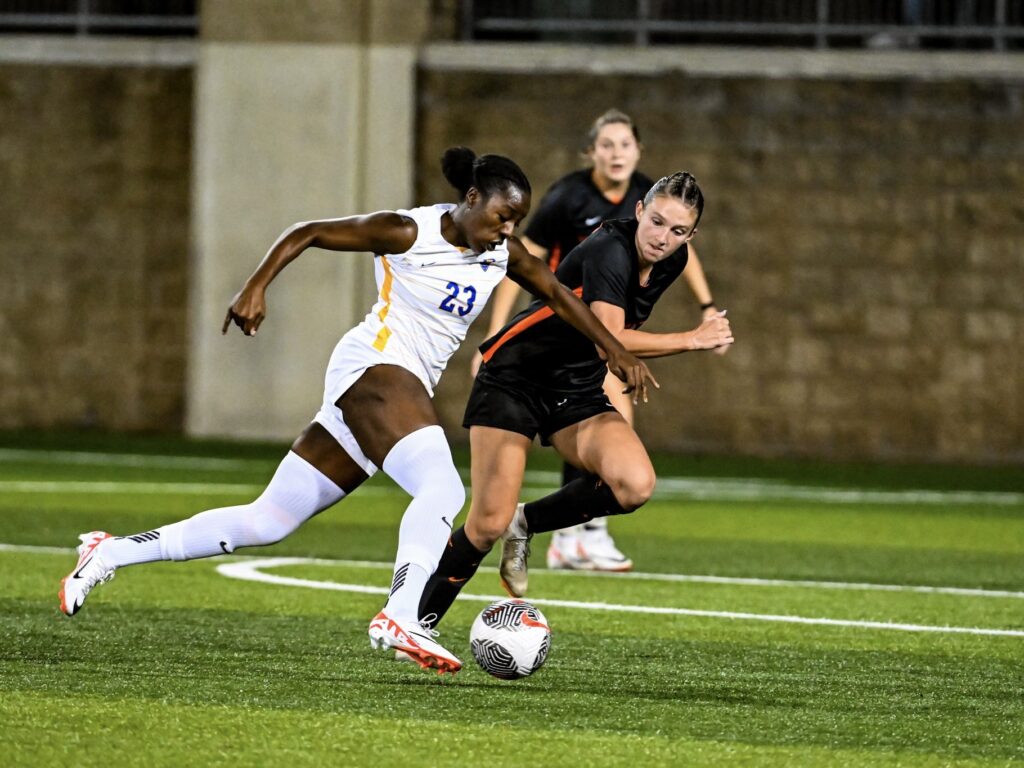 No Pitt Women S Soccer Defeats Virginia Tech At Home