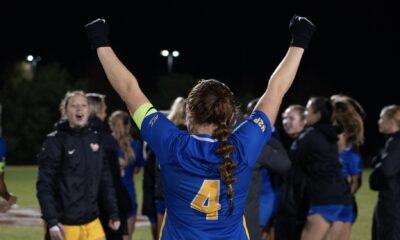 Pitt women's soccer celebrates win over Memphis in the Sweet 16